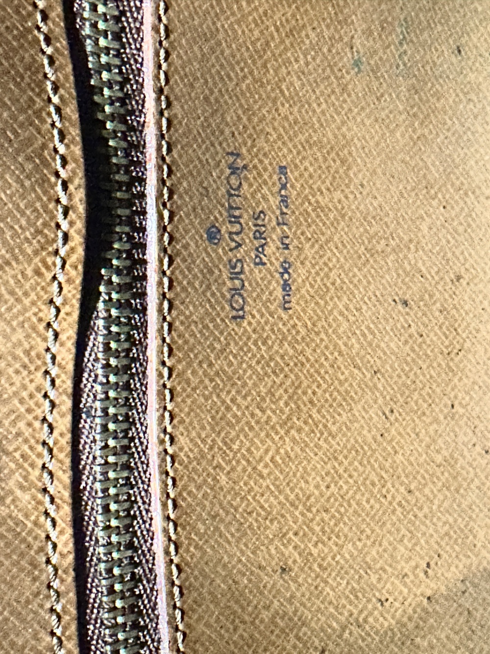 Vintage Louis Vuitton Marly Dragonne wristlet/clutch - Picture 14 of 14